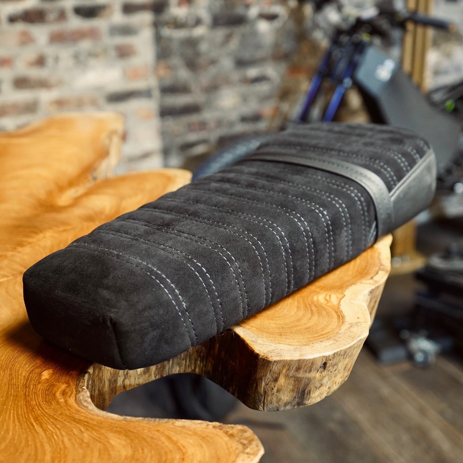 Blur Boundaries Accessories