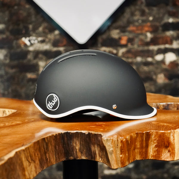 Thousand Helmet Heritage Collection Carbon Black, large (23.25