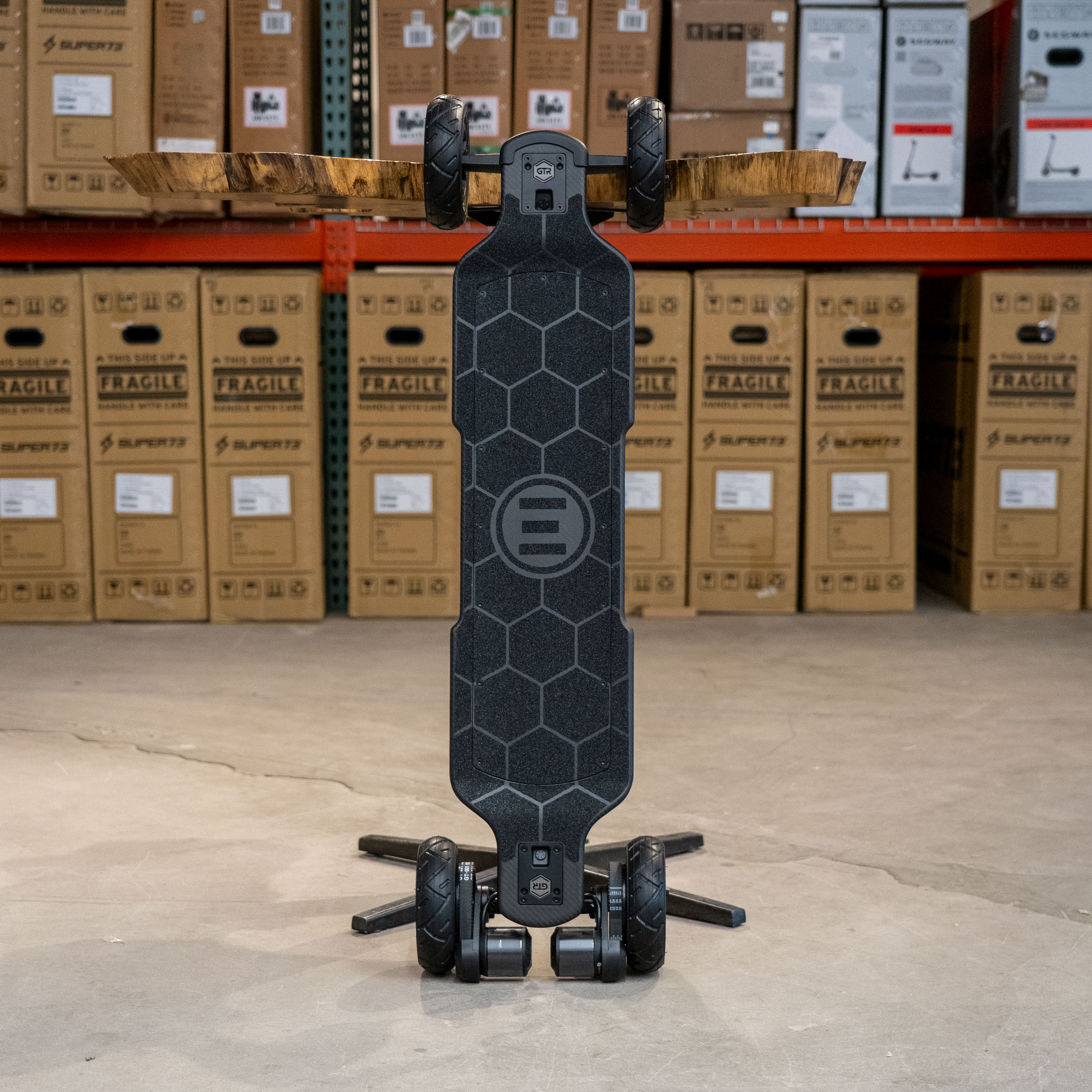 Carbon GTR2 - Evolve Electric Skateboard, view 4