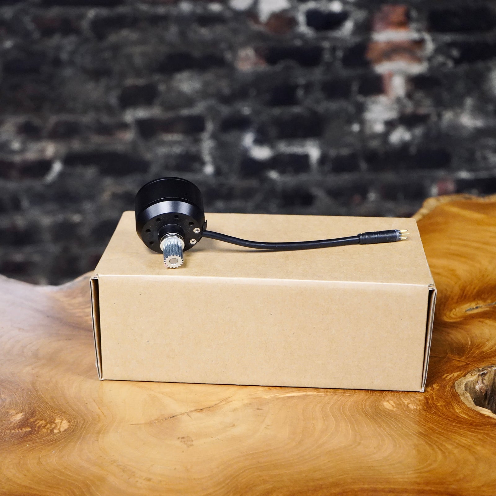 Motors & Controllers