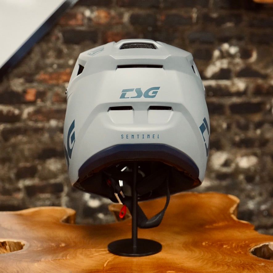 tsg fullface helm mtb Sentinel Helmet Full Face Downhill MTB - TSG