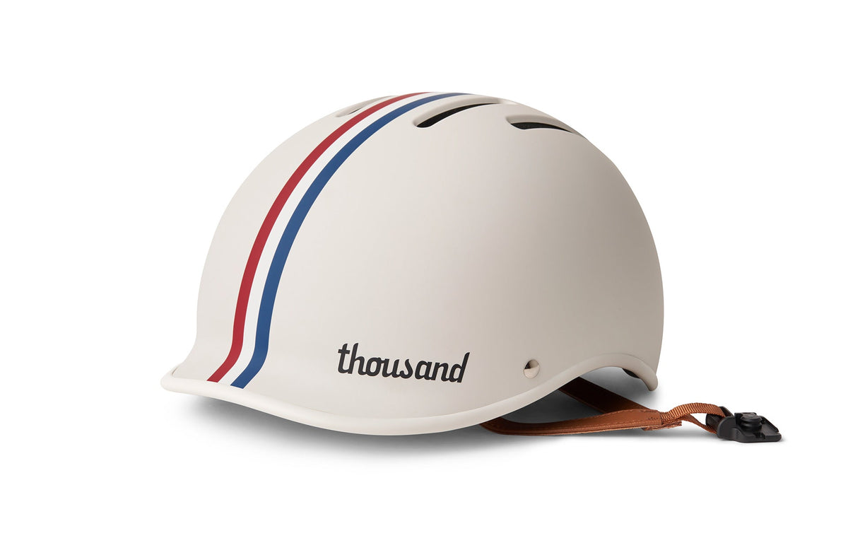 Thousand Heritage 2.0 helmet in Speedway Creme, front three-quarter view