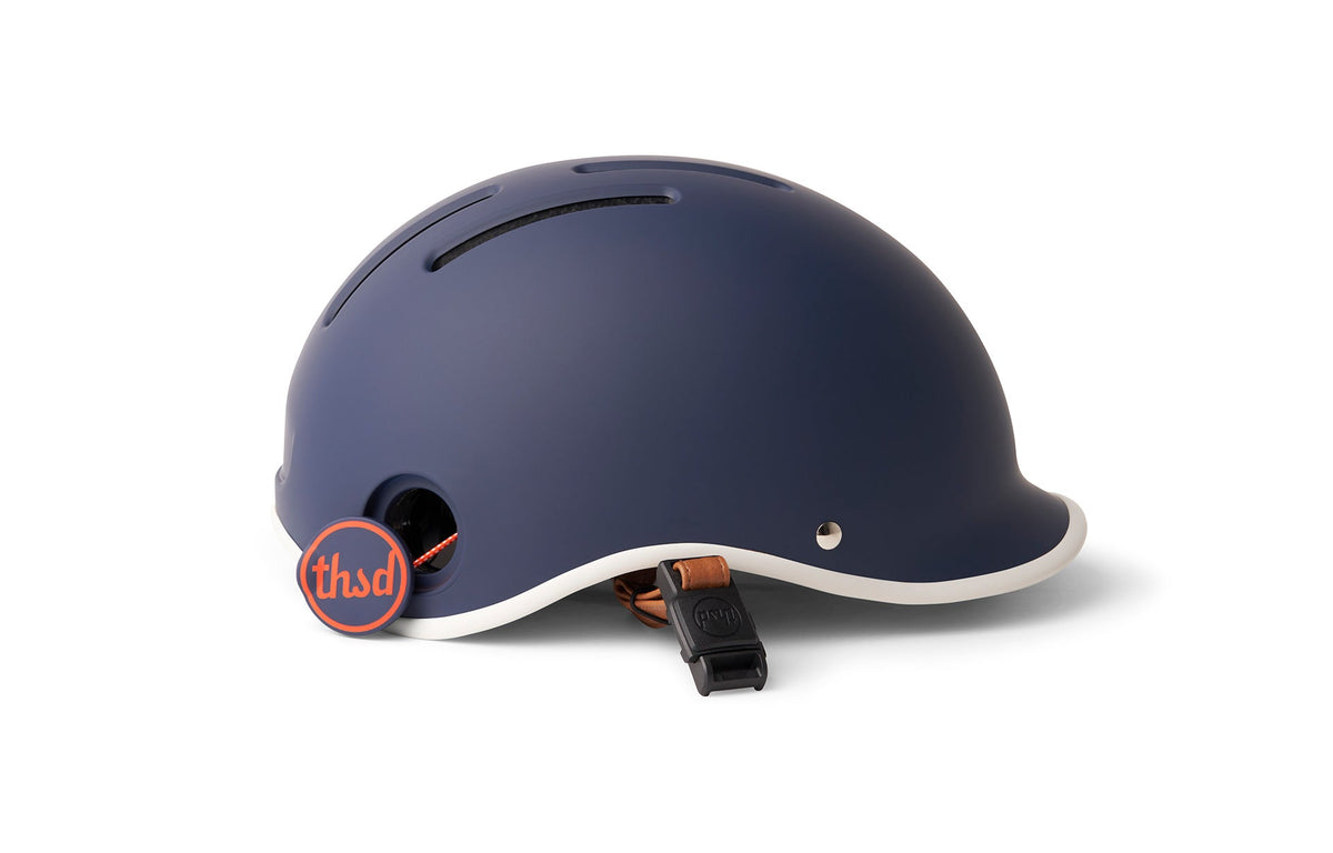 Thousand Heritage 2.0 helmet in Thousand Navy, PopLock detail
