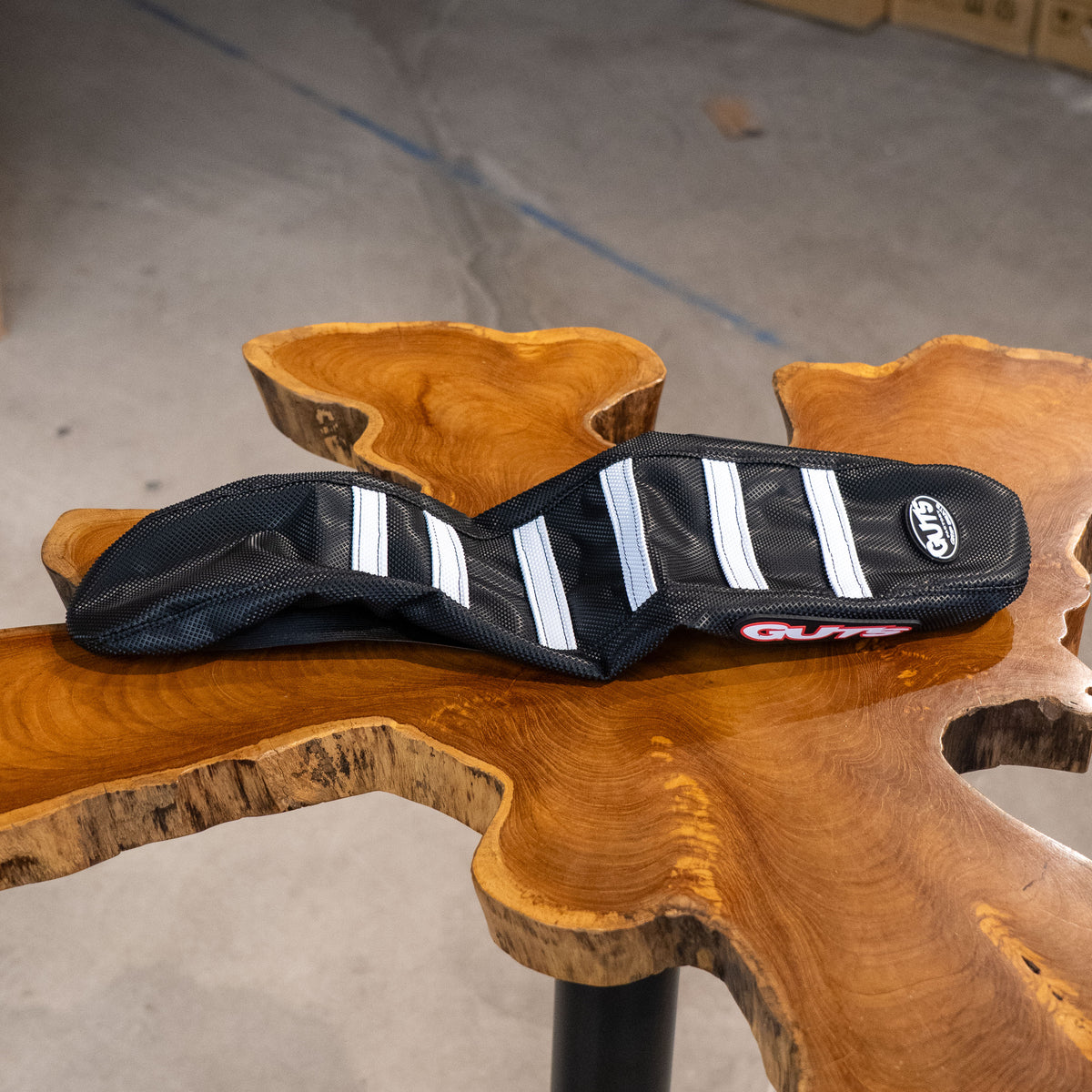 Zooz Upgraded Seat Cover - Guts Racing