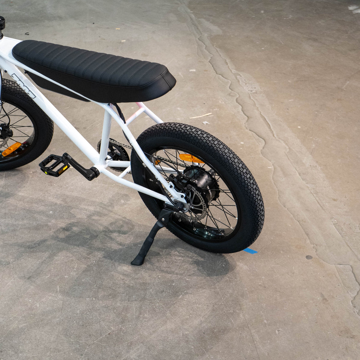 Ultra Ripster - Zooz Electric BMX Bike