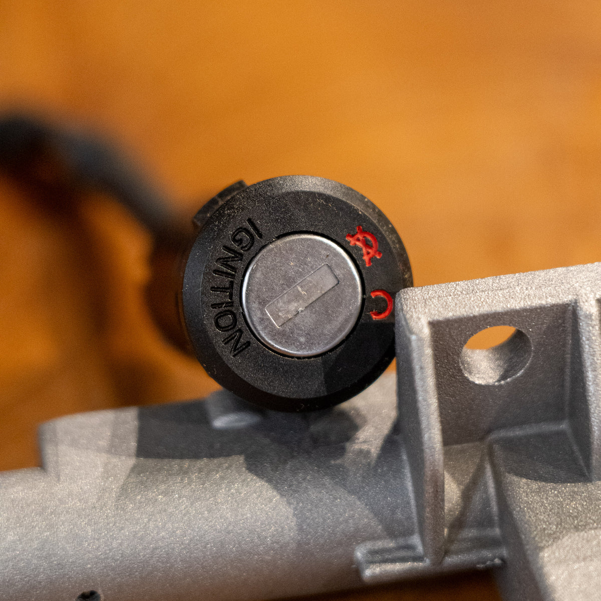 Ignition Switch + Lock Kit - E Ride Pro