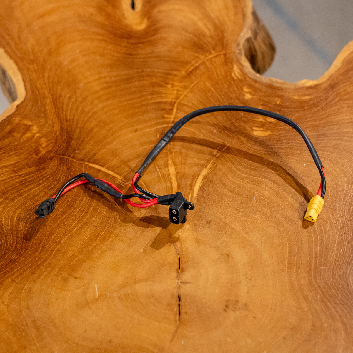 Battery + Controller Cable - Jack Rabbit