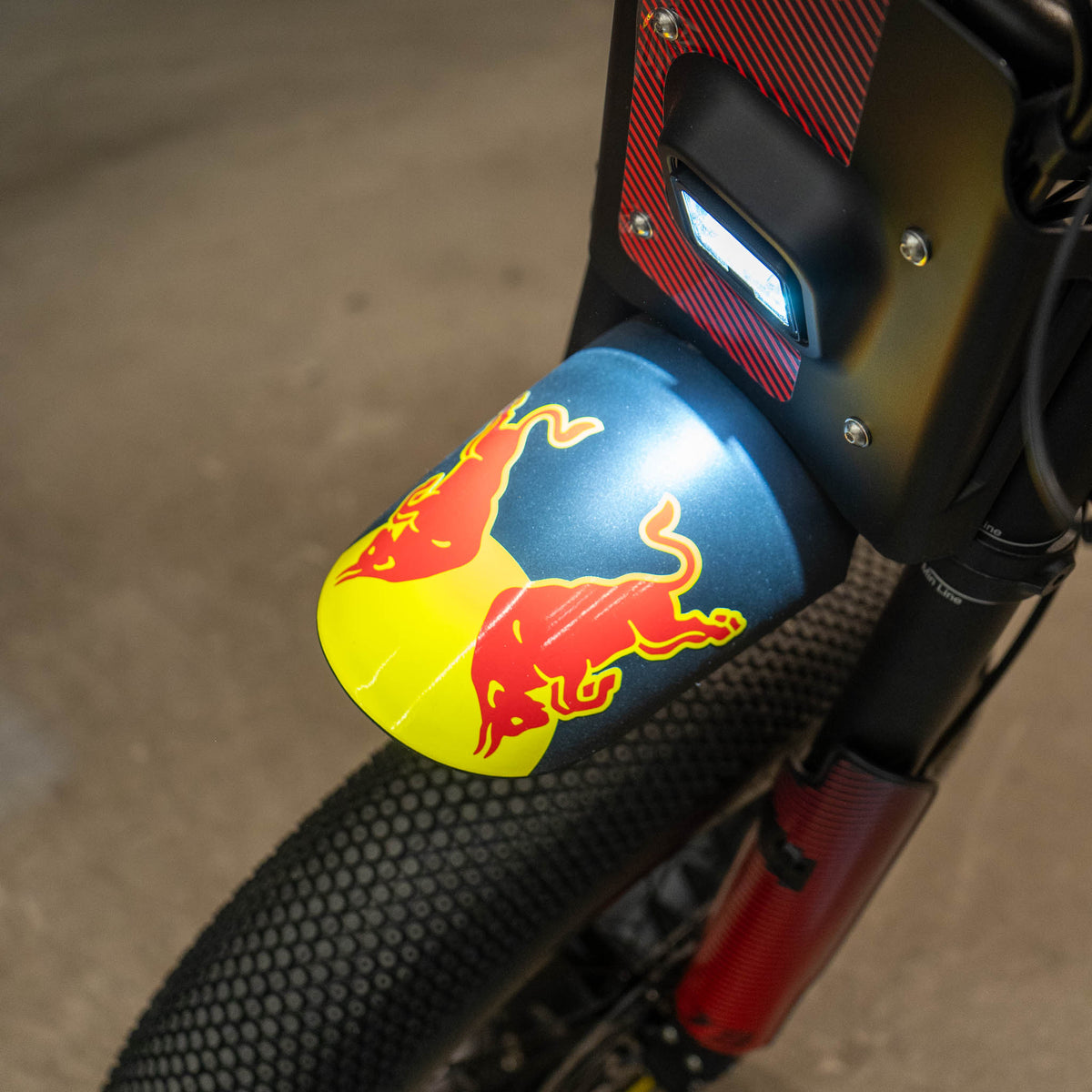 Z-Adventure Series - Super73 x Oracle Red Bull Racing