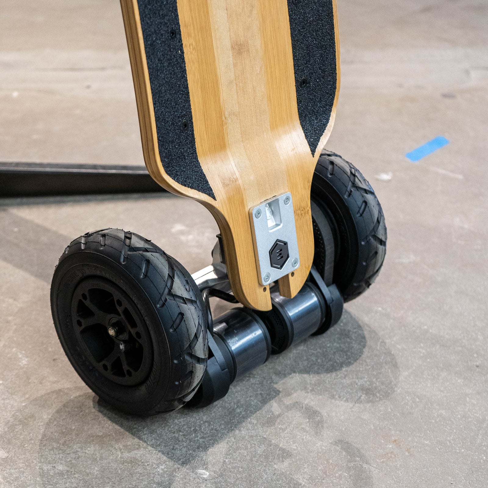 Evolve Skateboards Diablo Bamboo Electric Skateboard, view 3