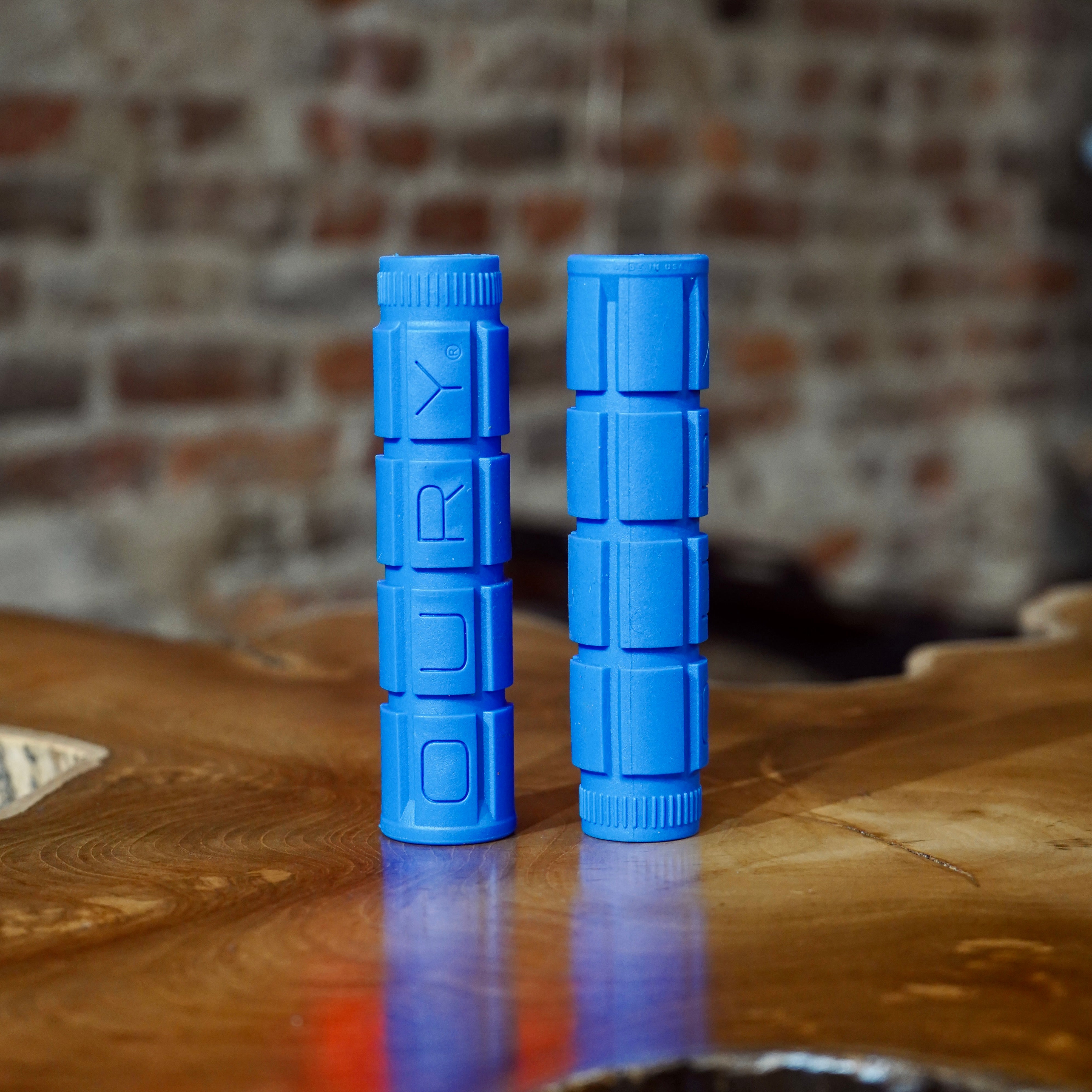 Single Compound Grips - Oury - Last Mile