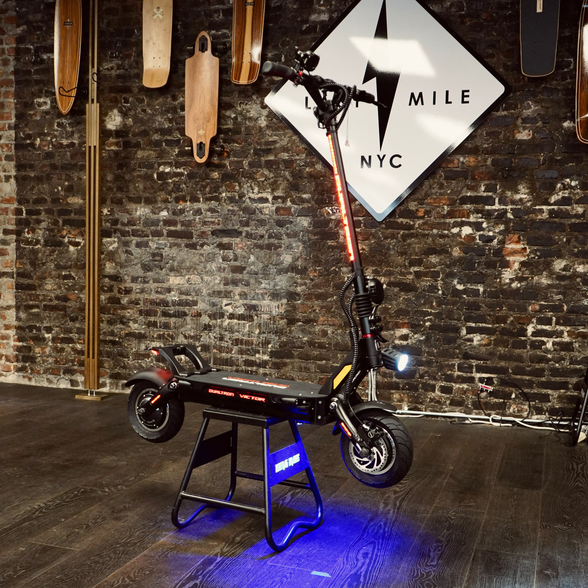 Dualtron Victor Luxury - MiniMotors Electric Scooter